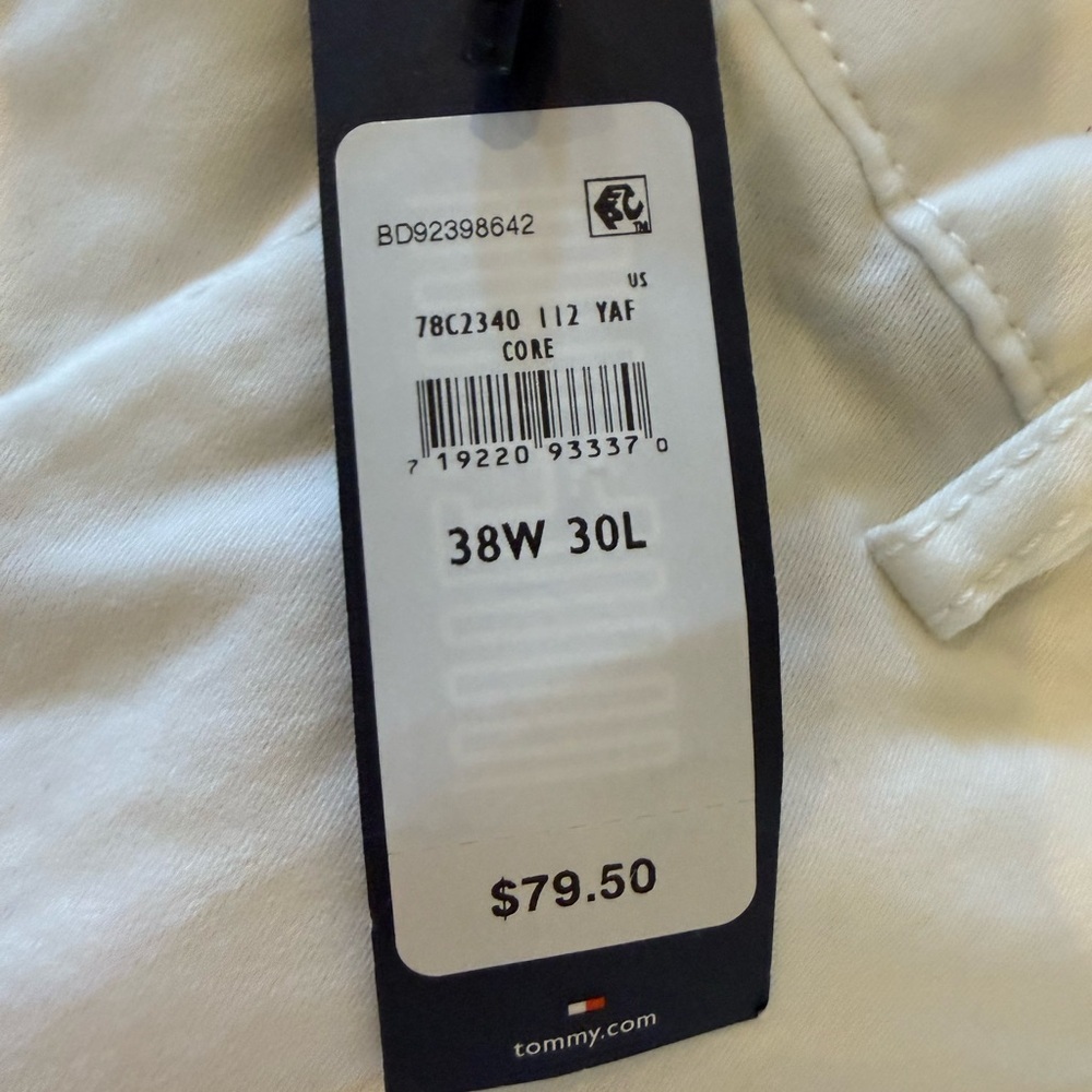 Tommy Hilfiger White Chino Pants Men’s 38x30 NWT Classic Fit - Picture 4 of 5